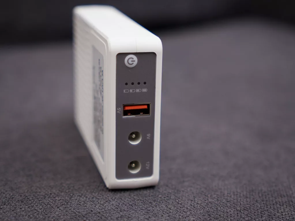 Mini DC UPS -- Model FN1001